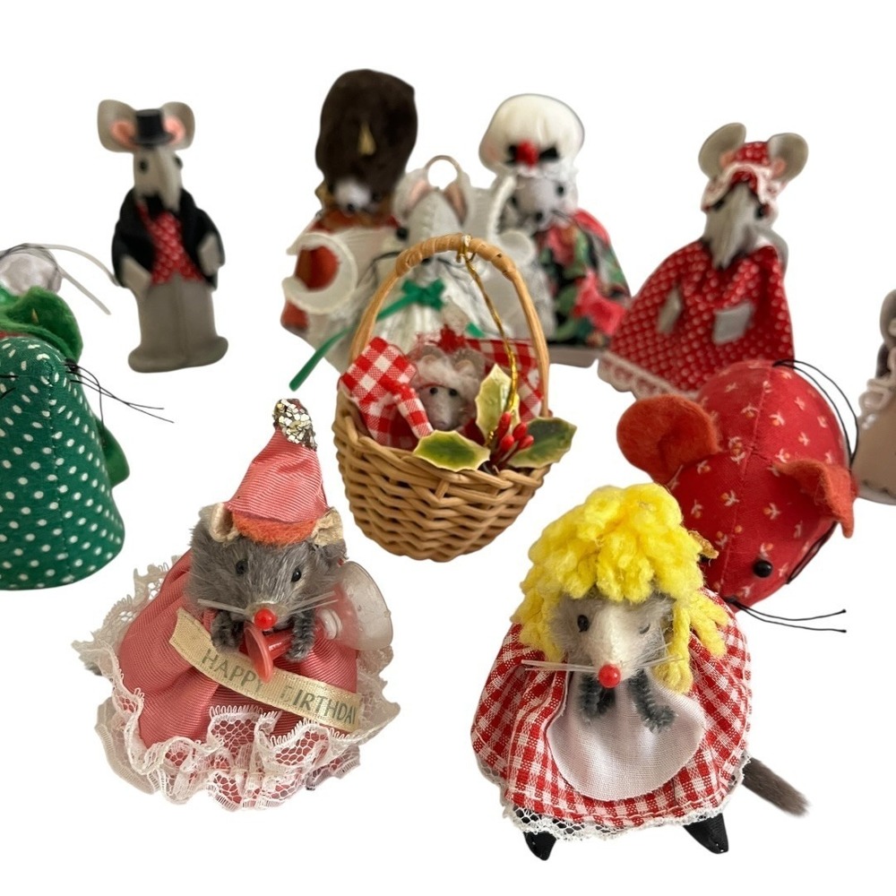 14 Vintage Mice Felt Real Mouse Figurines Mix Style Holiday Patriotic Misc Decor - Picture 15 of 17